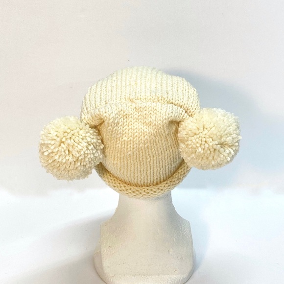 NWT Hand Knit Childs Double Pom Pom Beanie Hat with Rolled Brim Size 3-8 Years - Picture 7 of 9